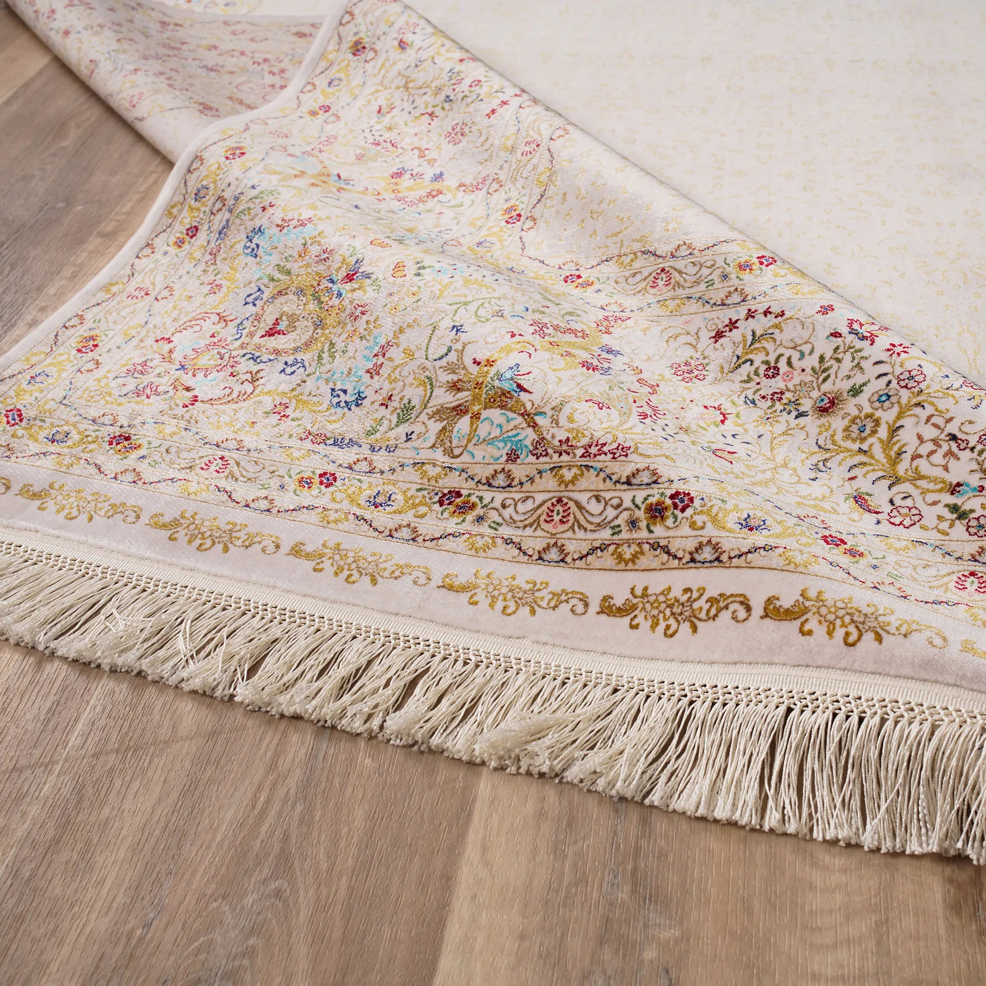 Unmatched Comfort Silky Touch Luxury Silk Rug - Bella Rugs