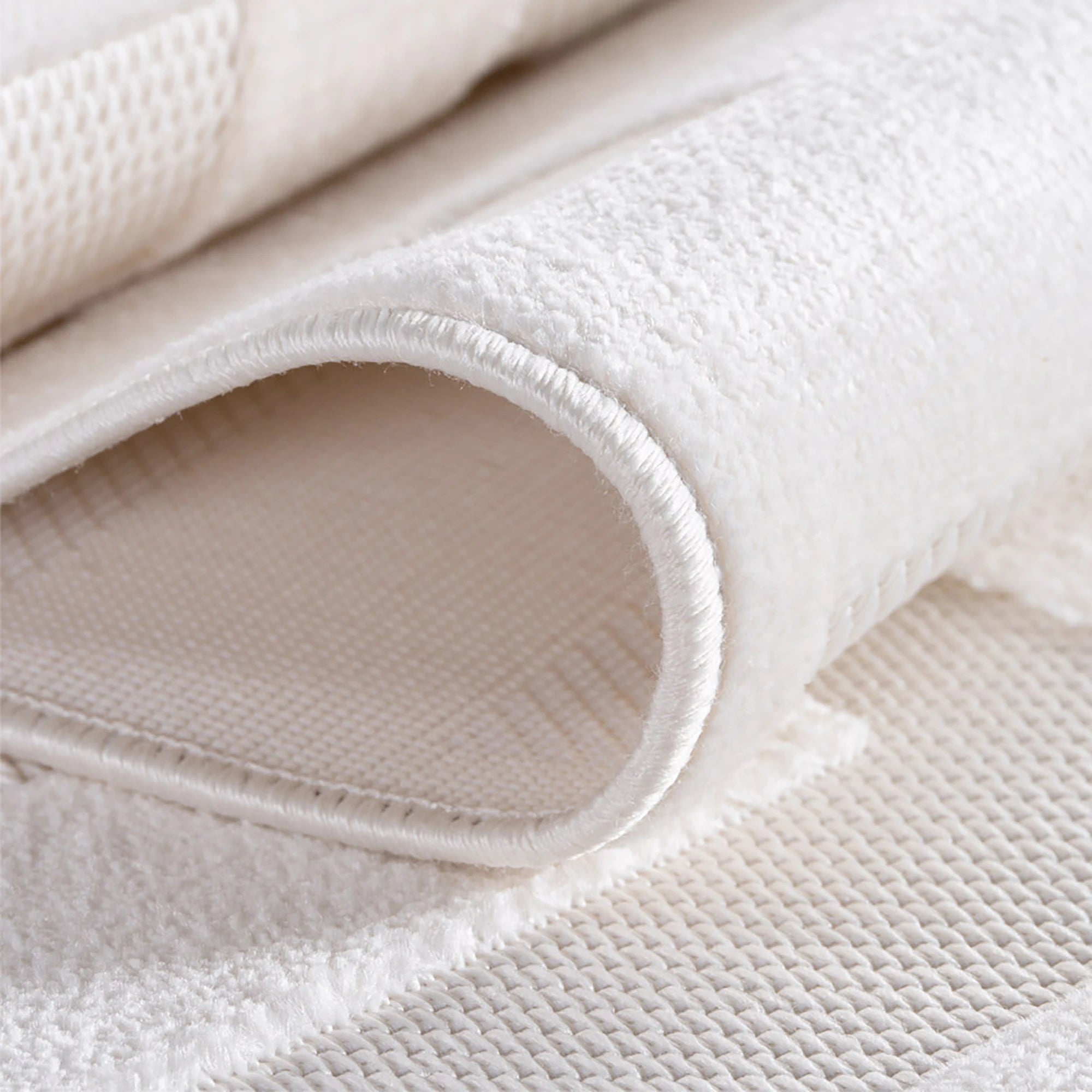 Abstract Labyrinth Maze Pattern Area Rug | Cream