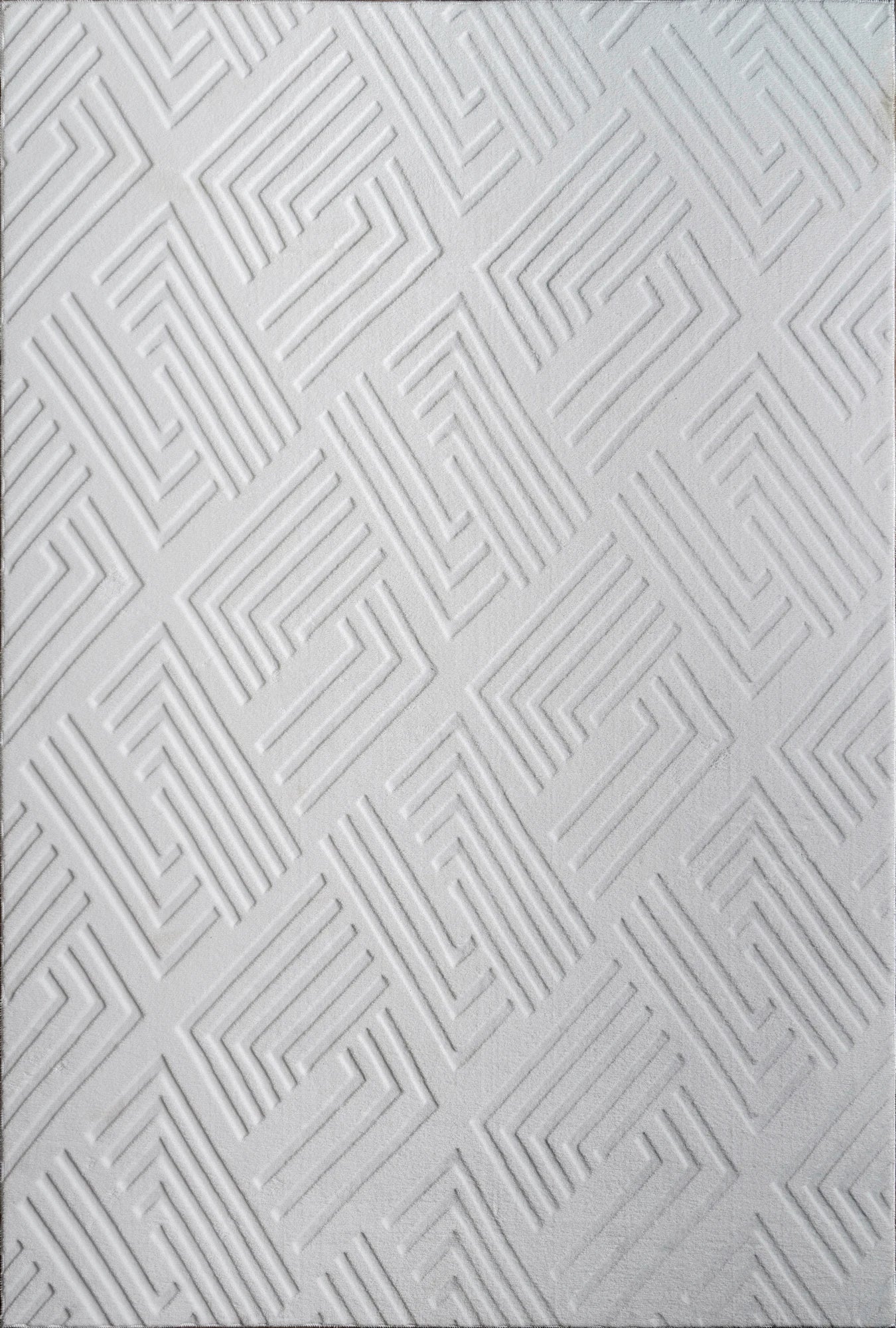 Modern Geometric Maze Plush Rug - White