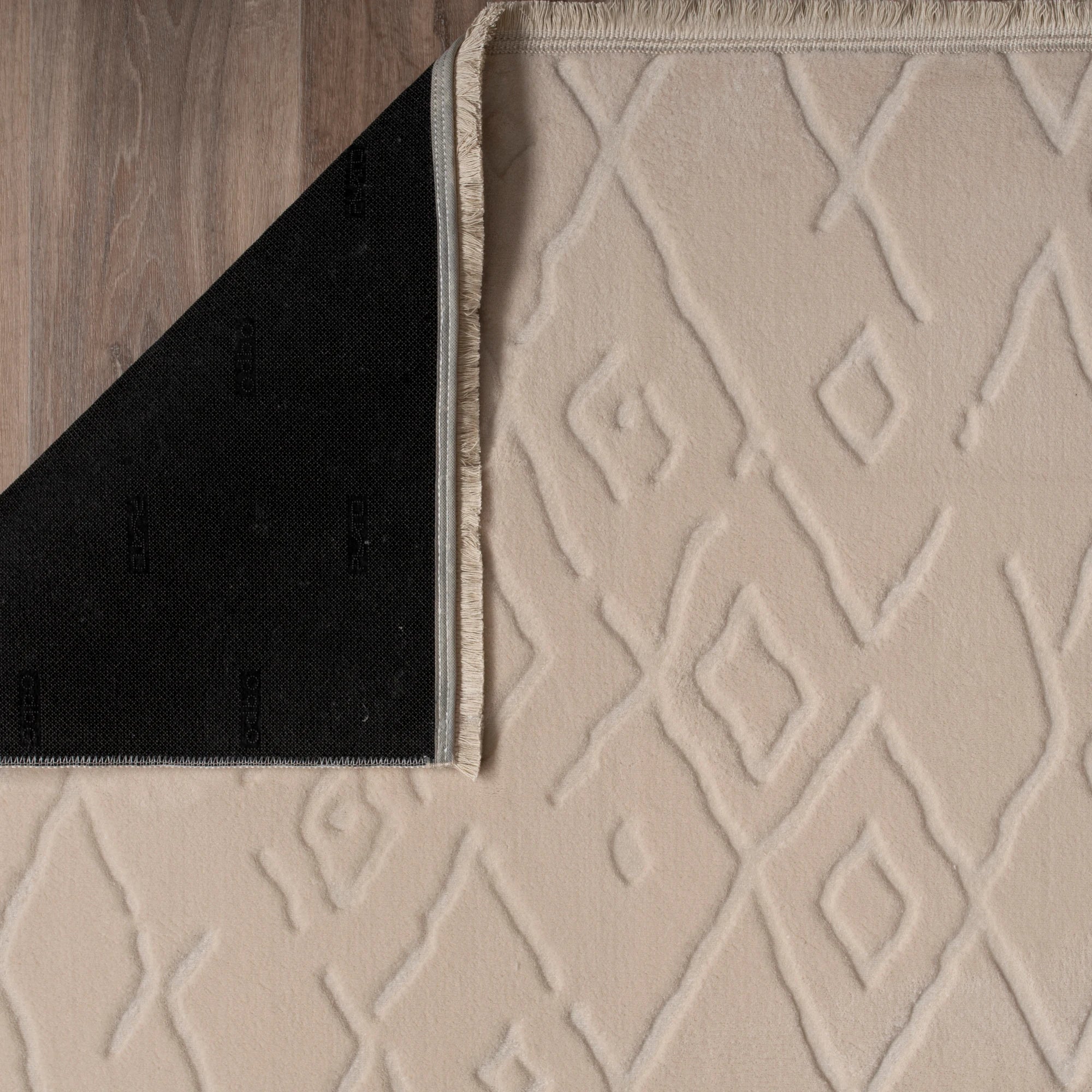 Textured Plush Diamond Area Rug - Ivory Cream