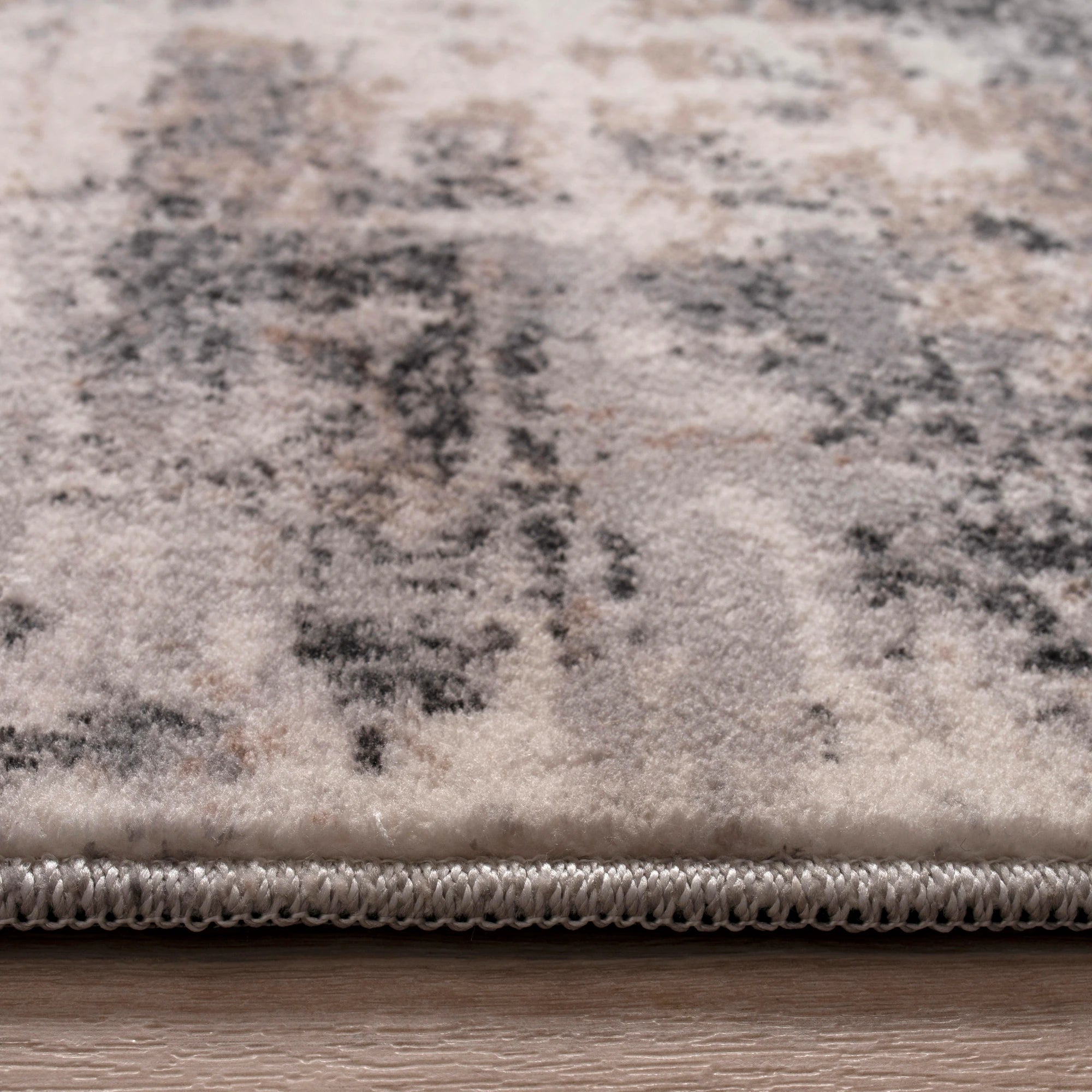 Abstract Rug with Painterly Brushstrokes on Cream