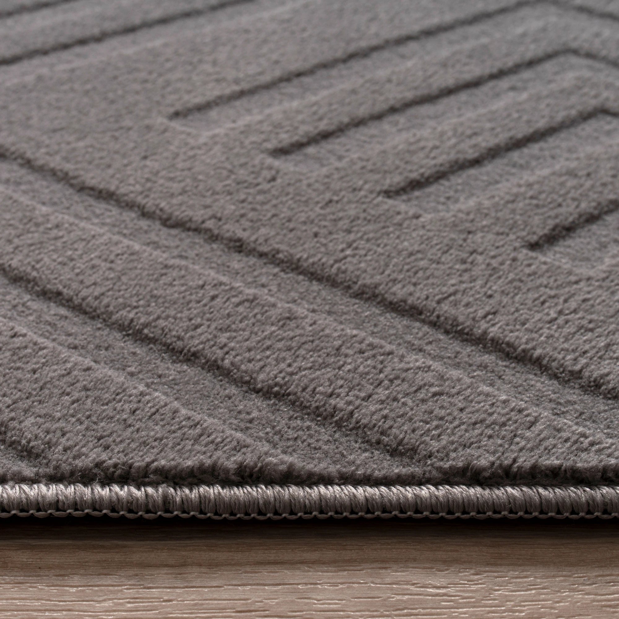 Modern Geometric Maze Plush Rug - Gray