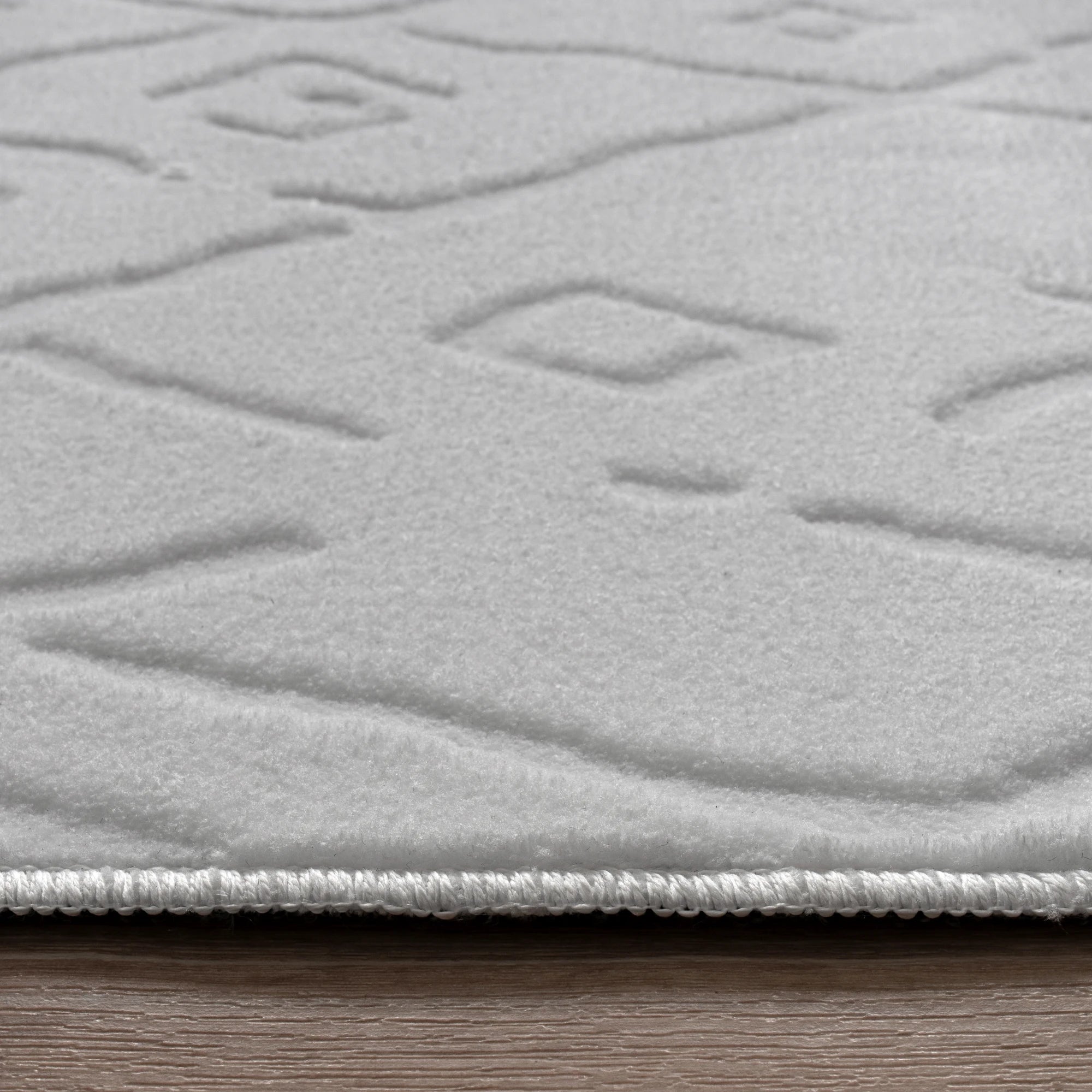 Textured Plush Diamond Area Rug - Bright White