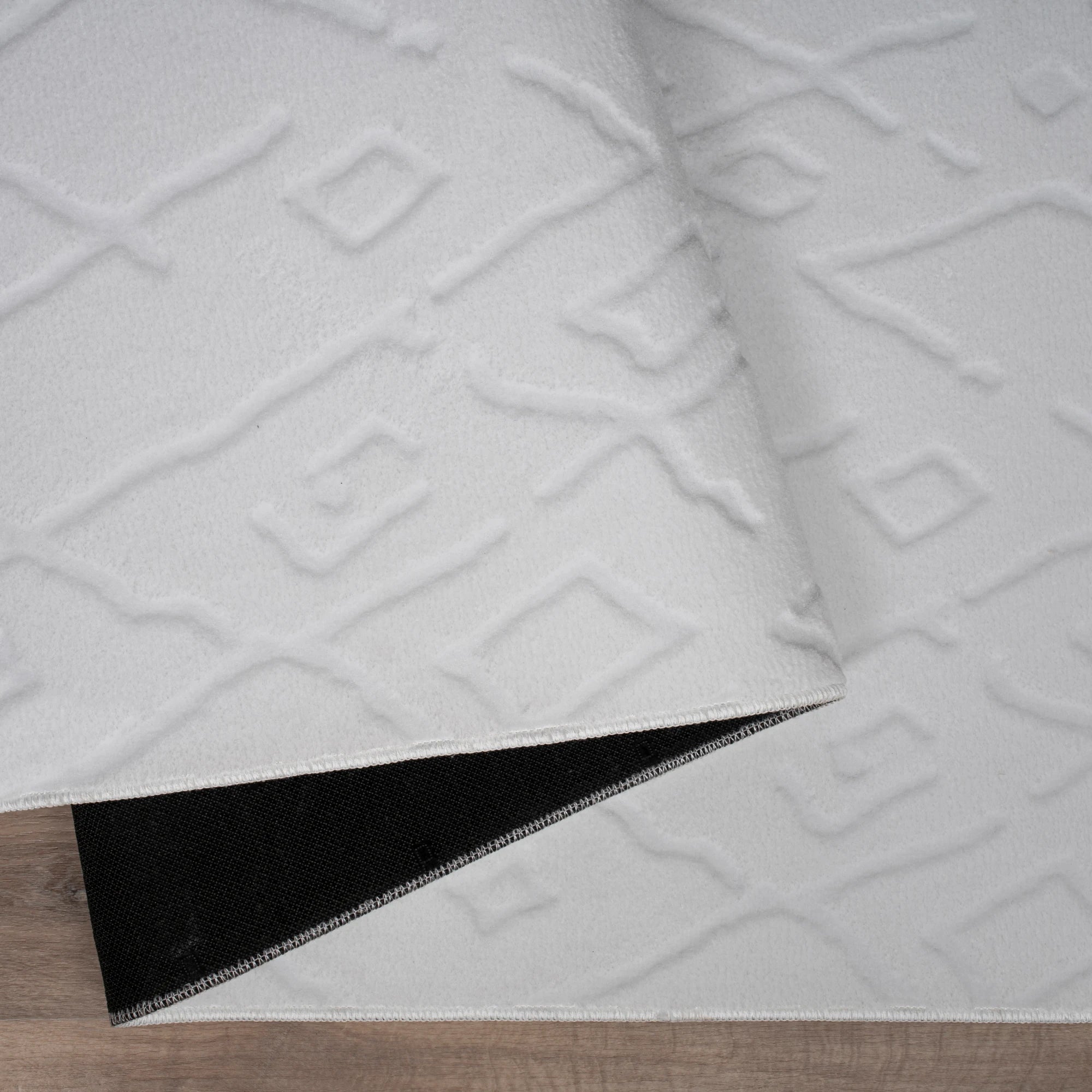 Textured Plush Diamond Area Rug - Bright White