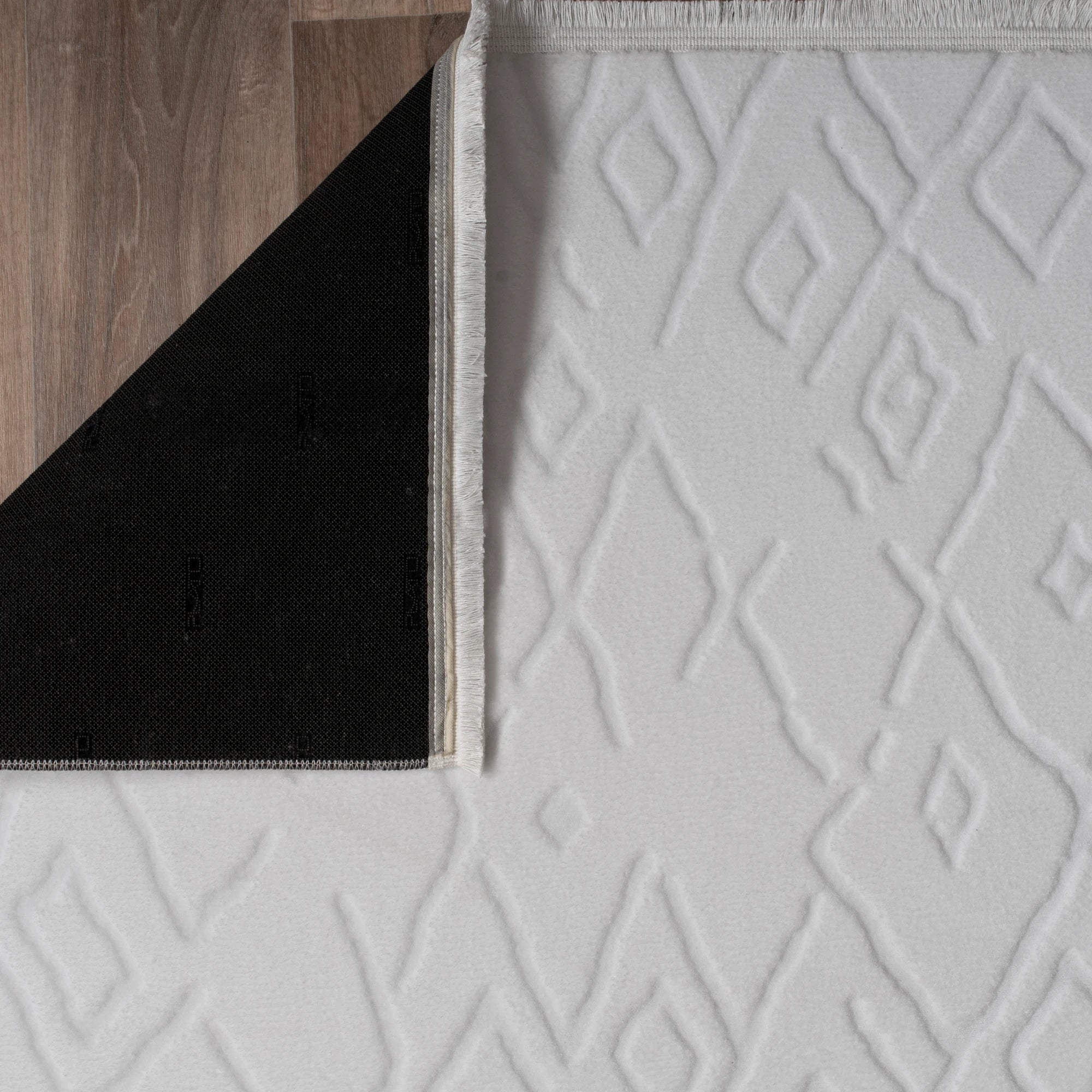 Textured Plush Diamond Area Rug - Bright White