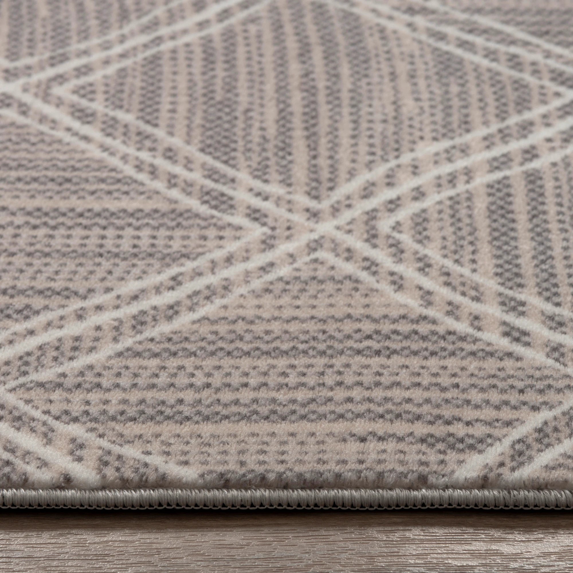 Style Textured Geometric Taupe Rug
