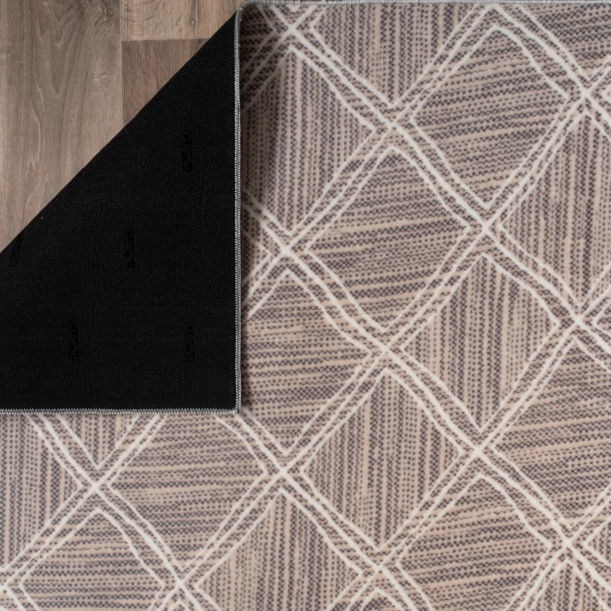 Style Textured Geometric Taupe Rug