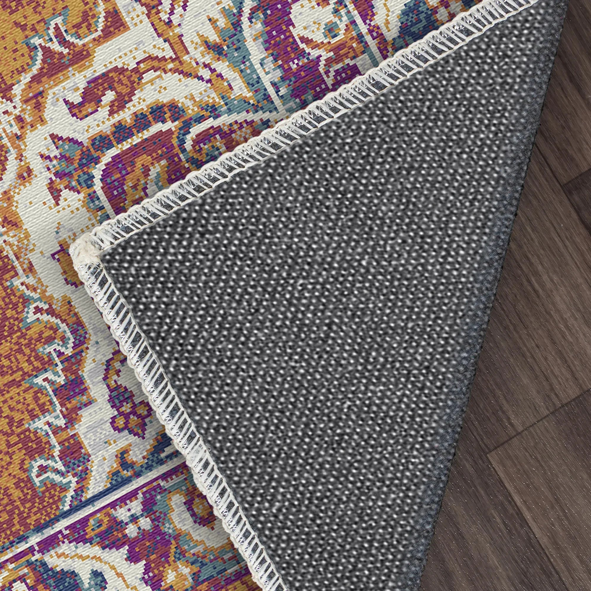 Amber Palace Traditional Medallion Rug