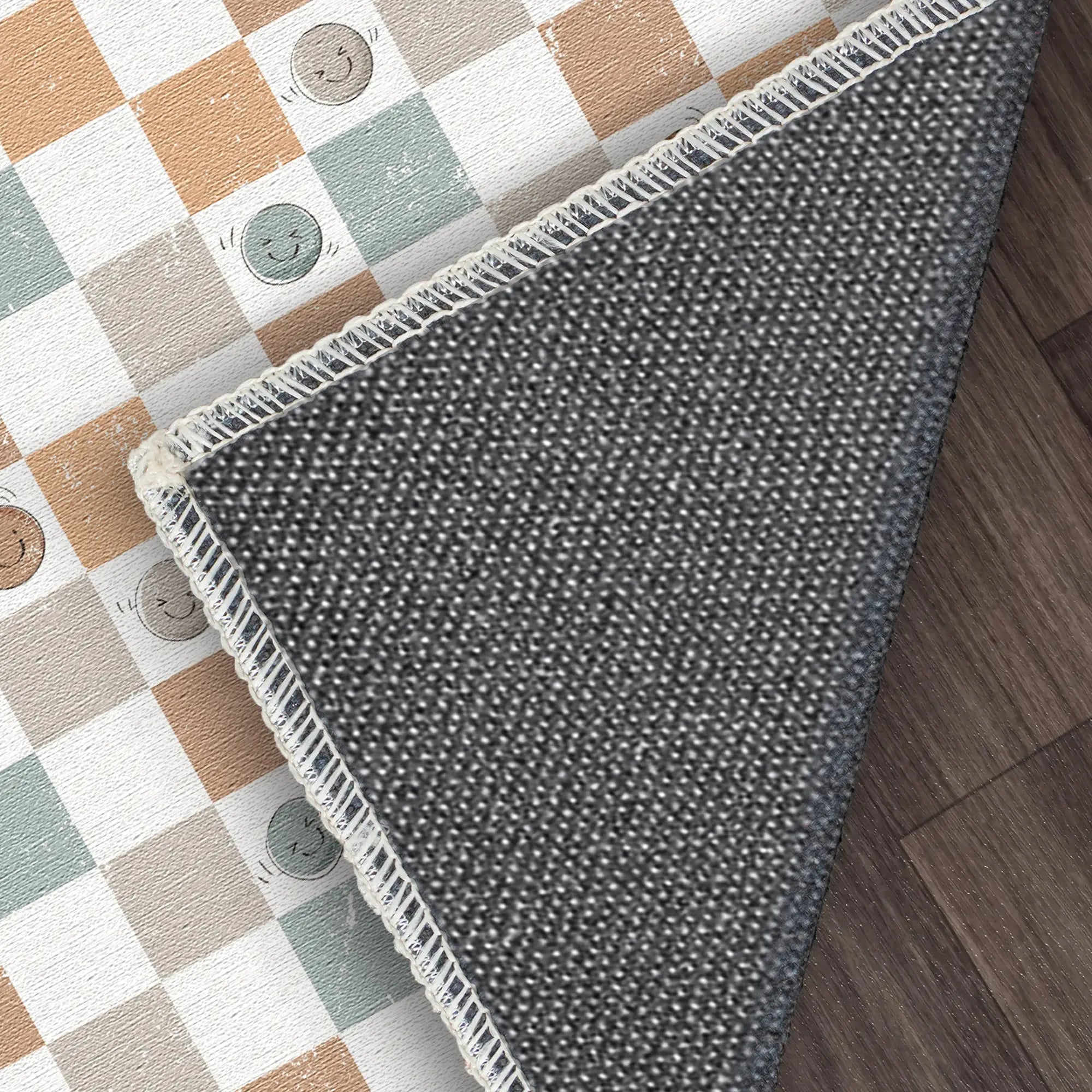 Tappeto Retro a Scacchi con Sorriso Lavabile
