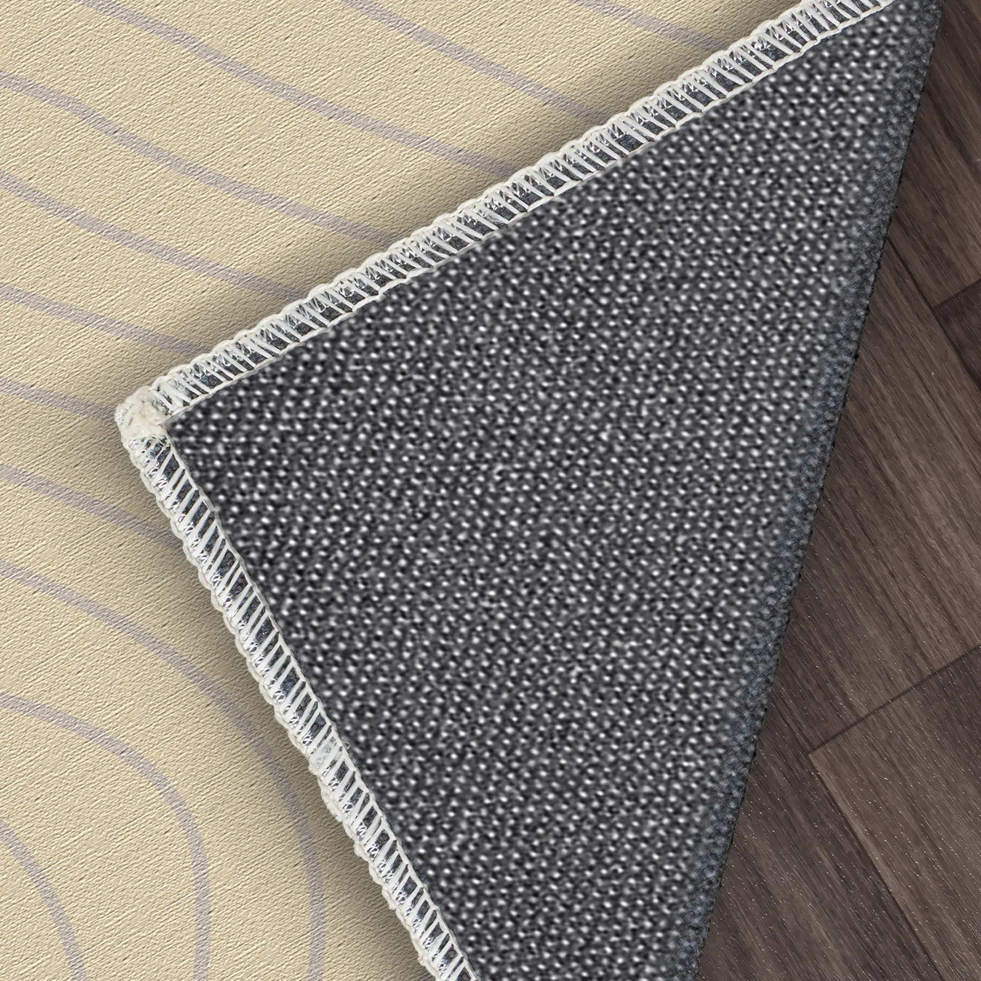 Tappeto Decorativo Beige Morbido con Movimento Ondulato