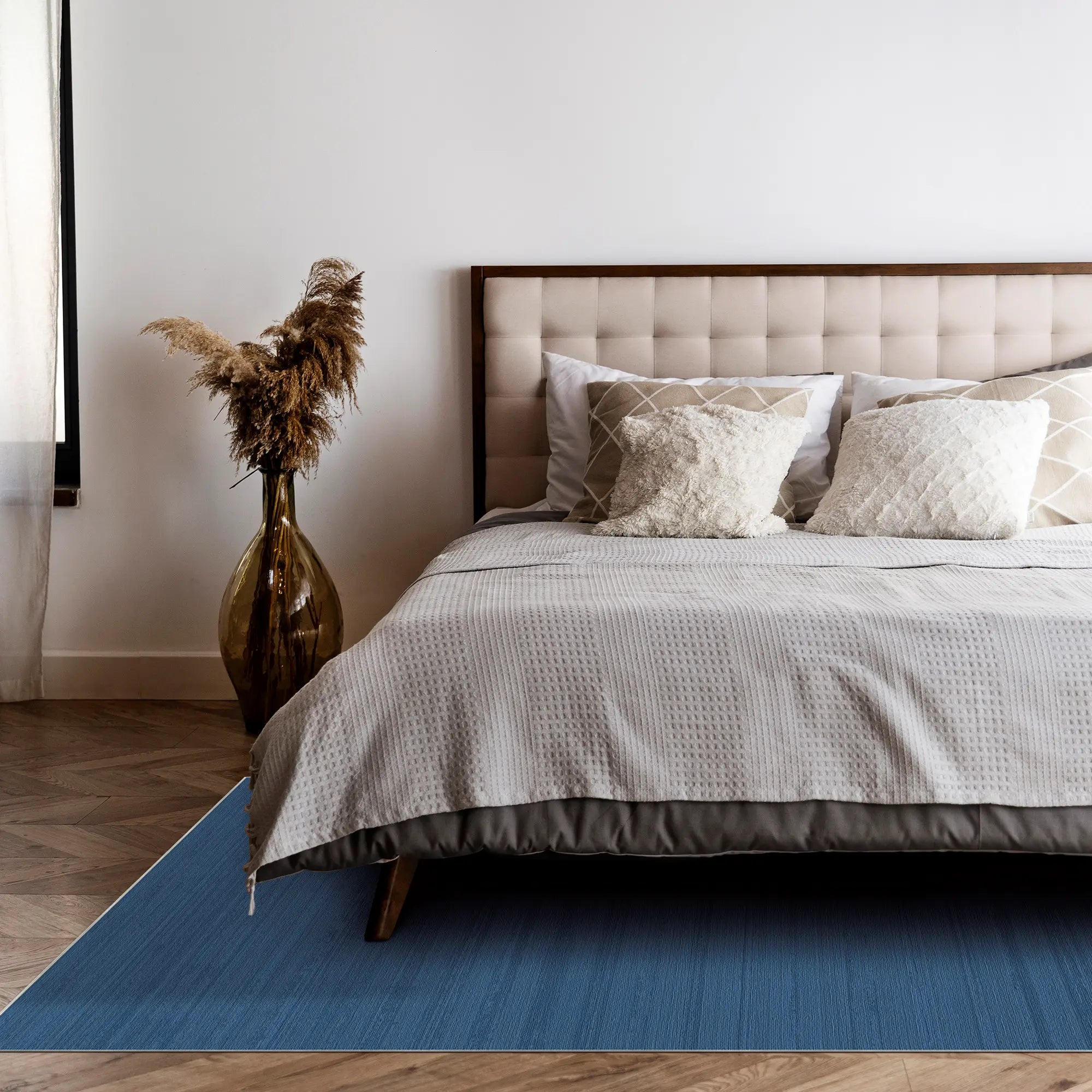 Azure Horizon Textured Washable Rug