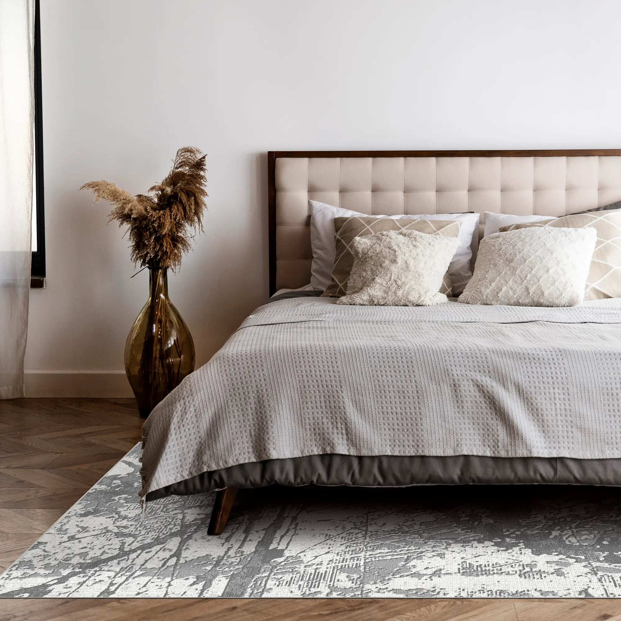 Slate Fracture Distressed Abstract Rug