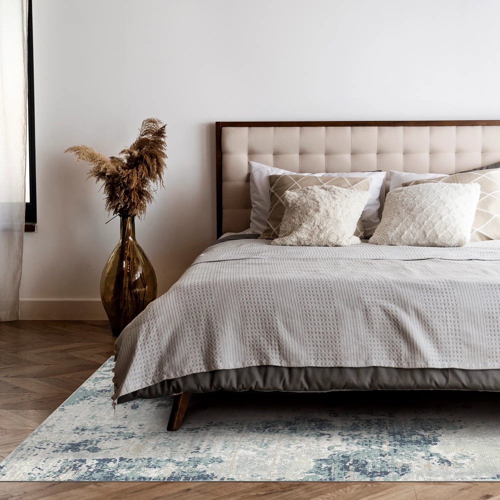 Arctic Tide Distressed Abstract Rug