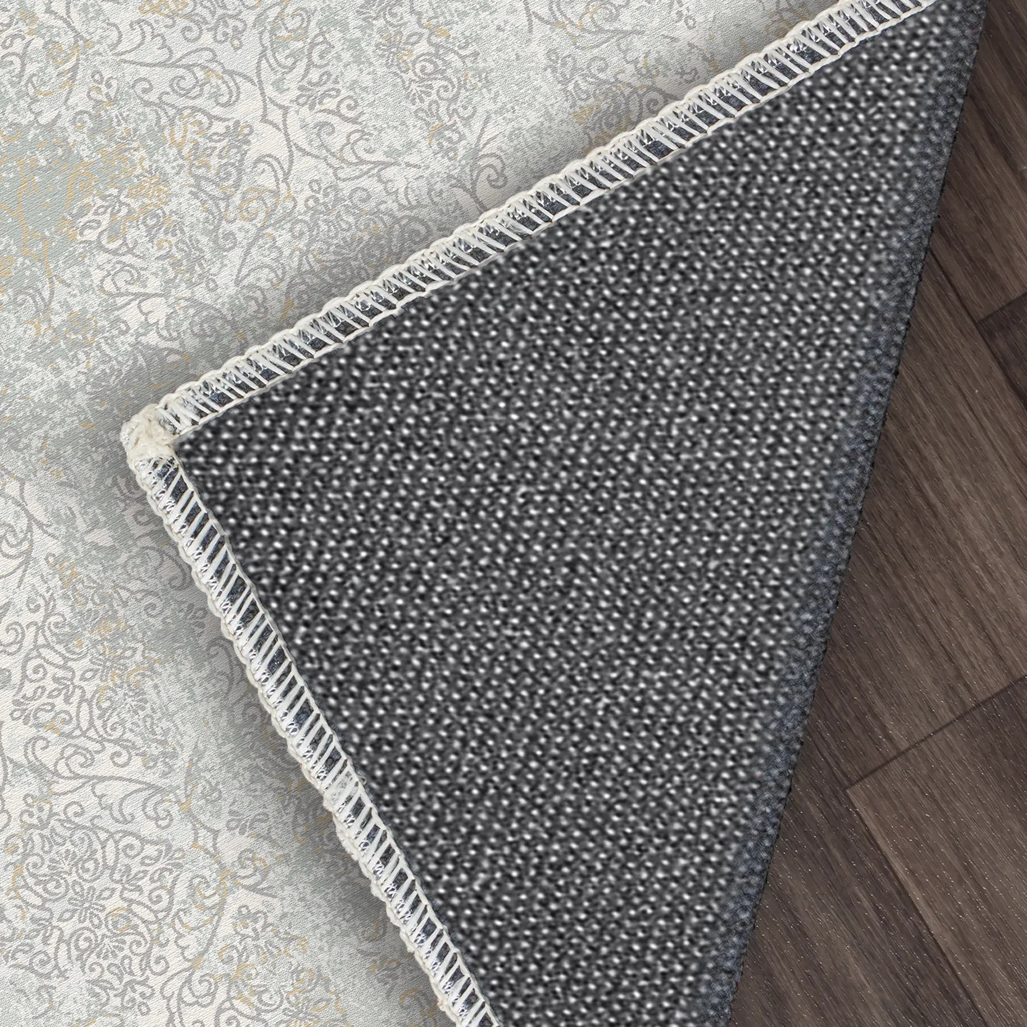 Alabaster Lattice Distressed Light Gray Rug