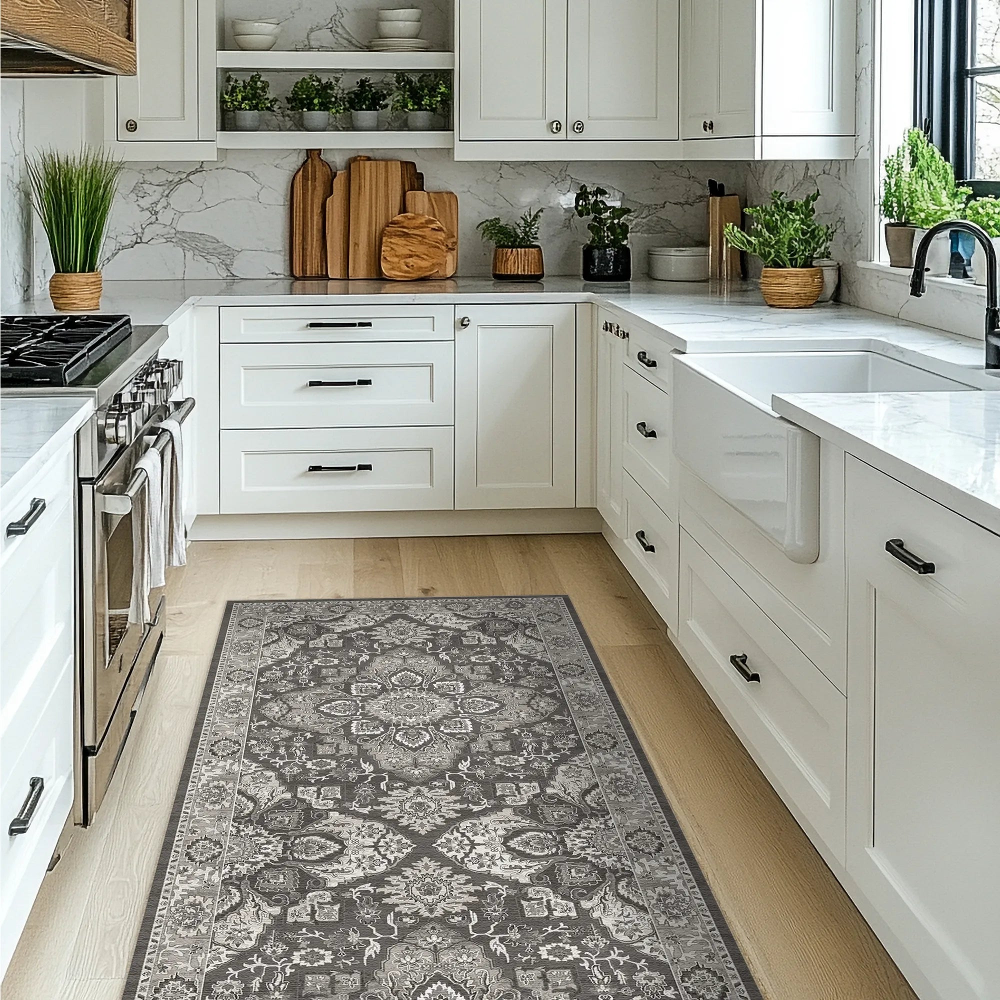 Tappeto Regency Medaglione Ornato Grigio Carbone