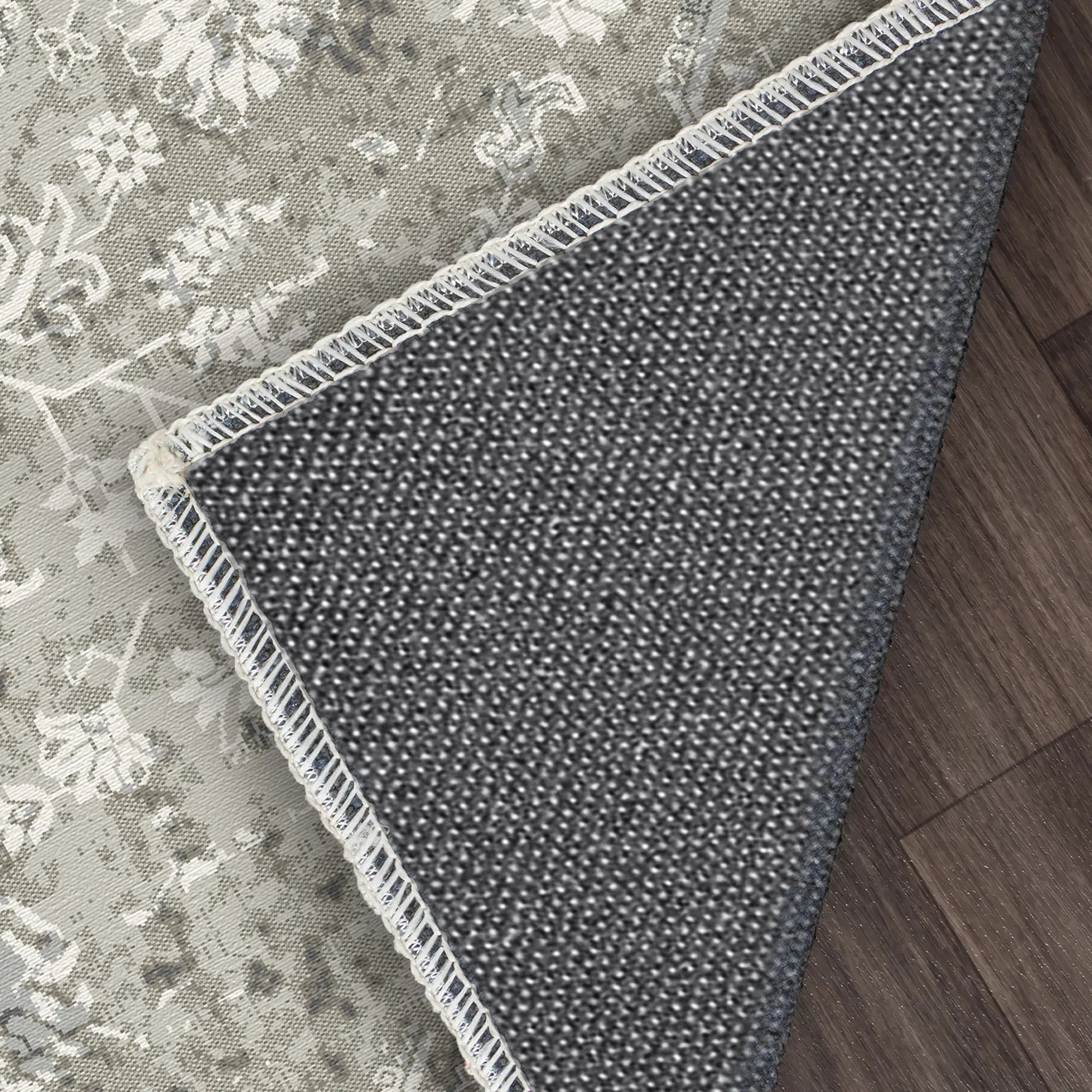 Zenith Antique Medallion Gray