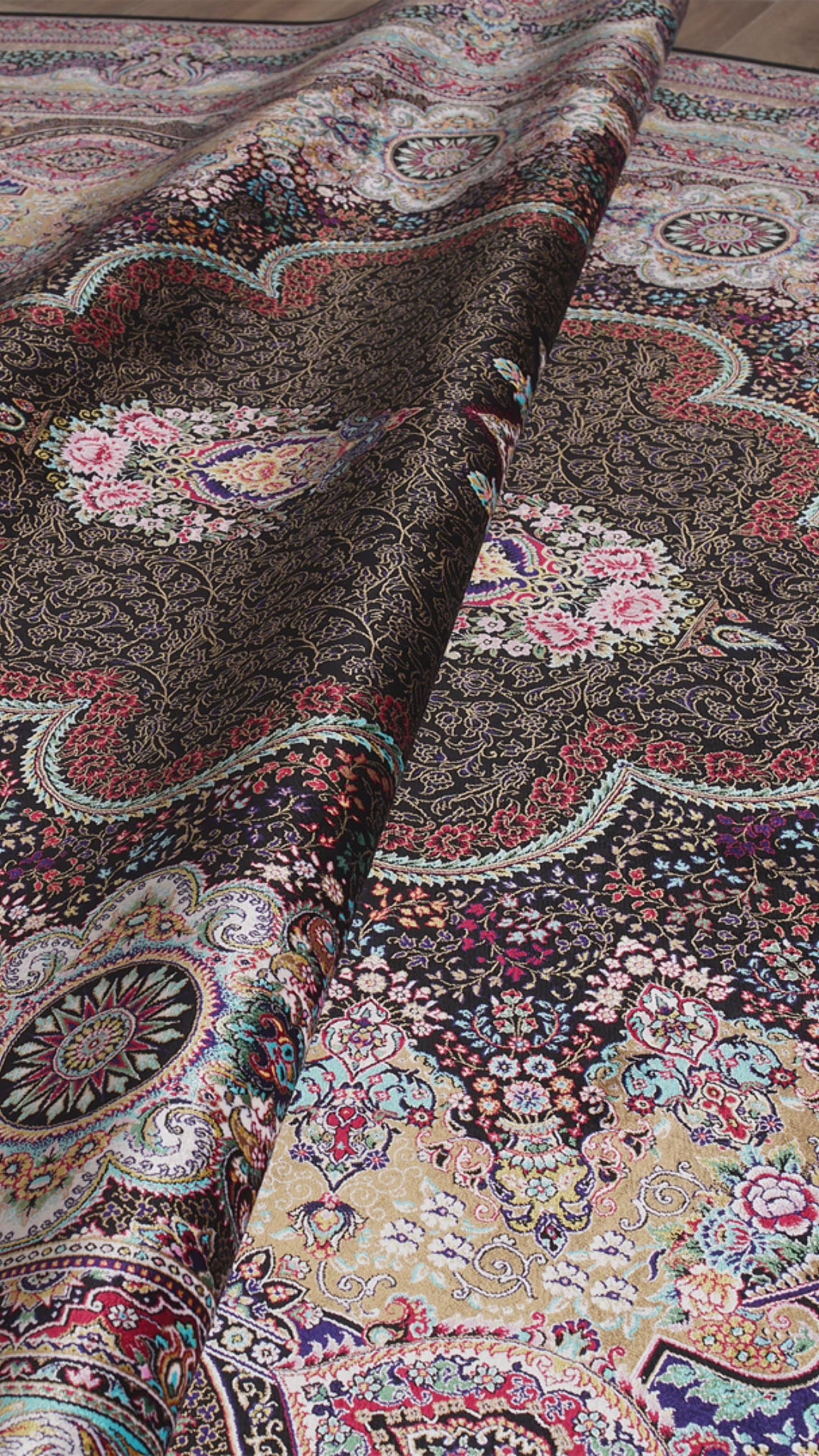 Vintage-Inspired Artistic Handmade Silk Rug