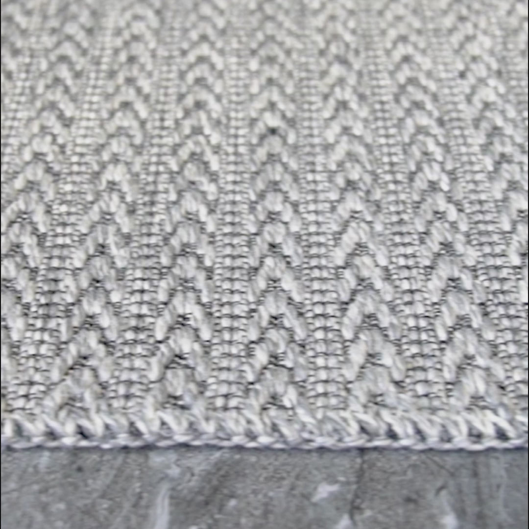 Knitted Pattern Zigzag Sisal Rug Gray