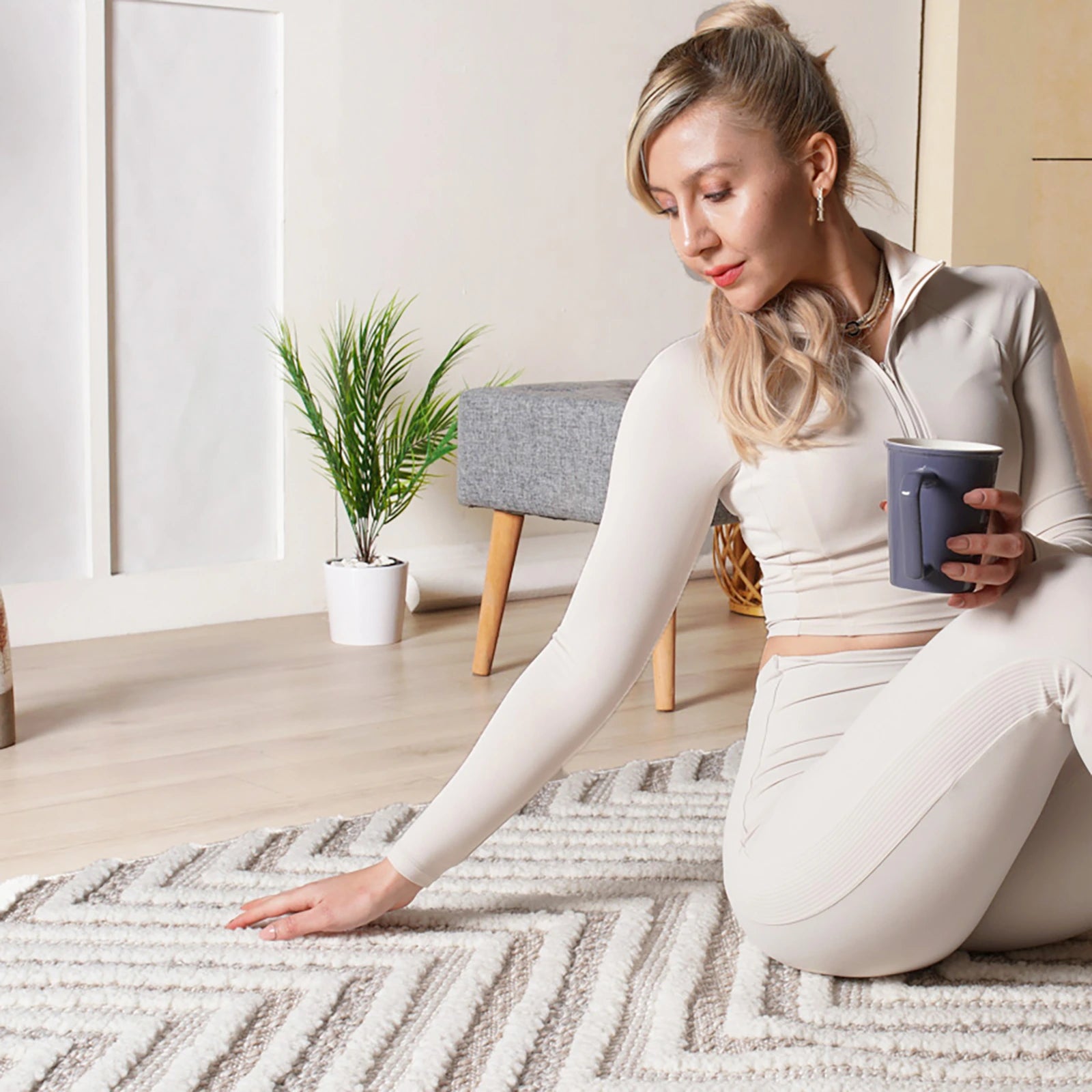 Ivory Peak Textured Rug